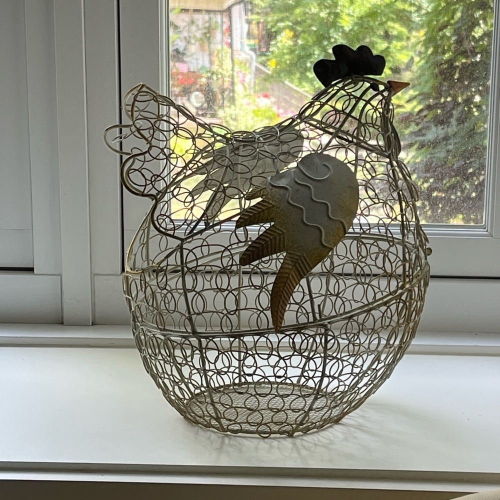 Vintage Hen Egg Basket Decorative Farmhouse Piece indoor outdoor